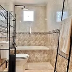 La Mata House *