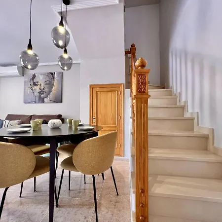 La Mata House * Торевьиа