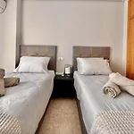 Nyaraló La Mata House